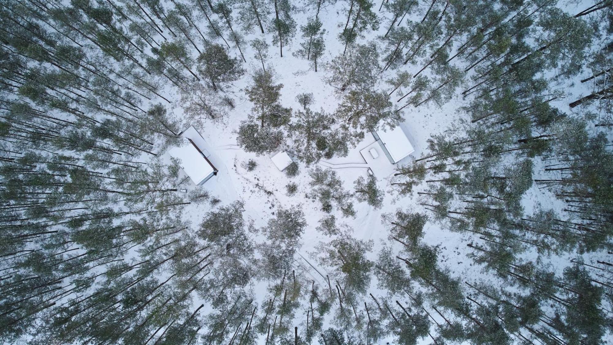 Oeoed Hoetels Lohusalu Leida & Enno Лауласмаа Экстерьер фото